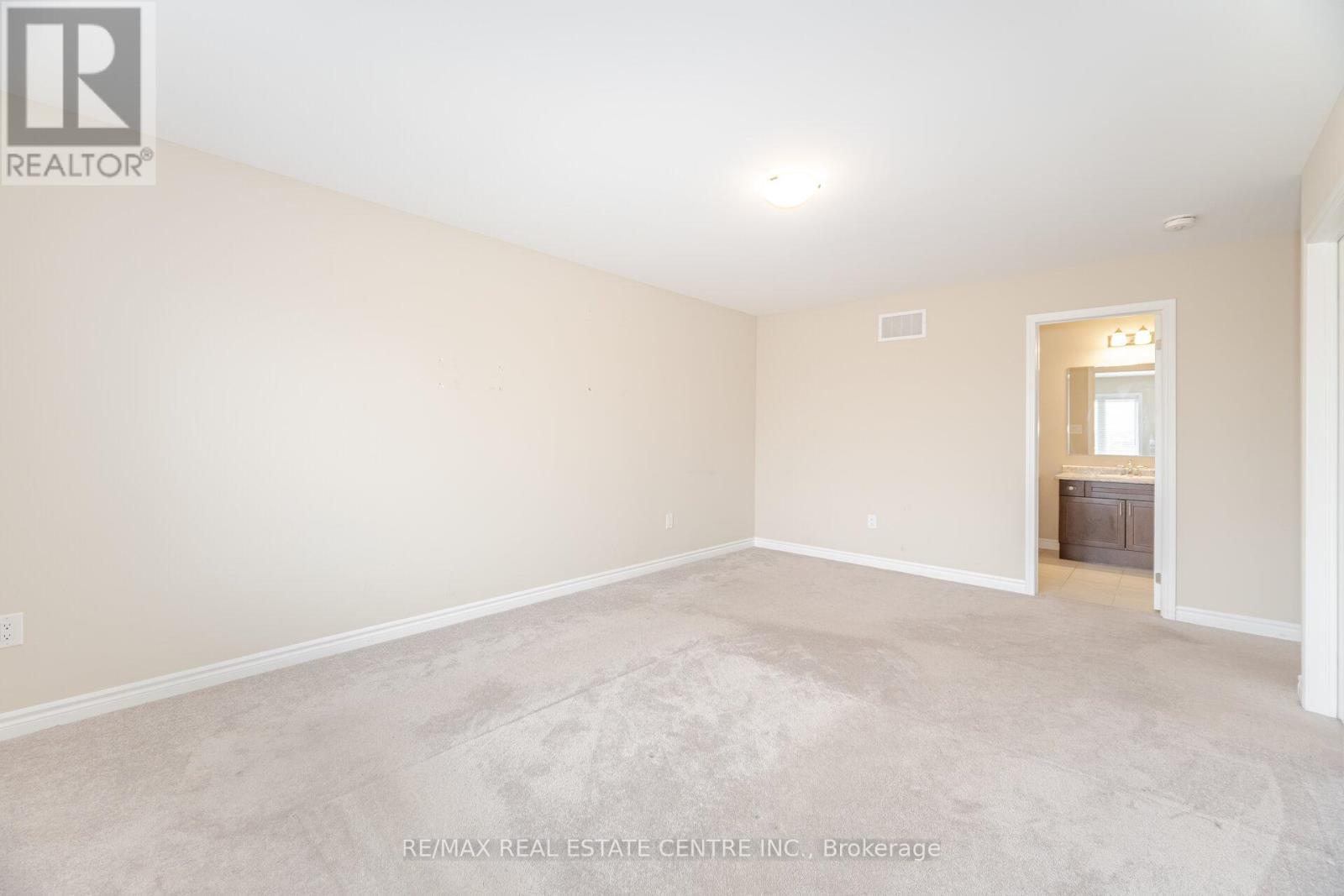 845 Aspen Terrace, Milton, Ontario L9E 1S1 - Photo 25 - W12525618