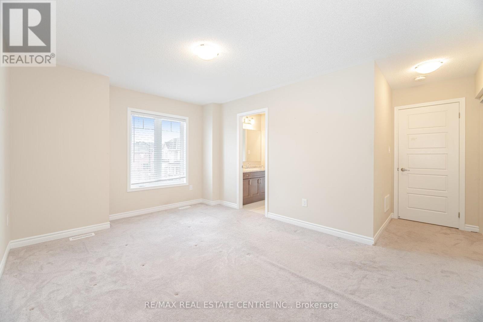 845 Aspen Terrace, Milton, Ontario L9E 1S1 - Photo 35 - W12525618