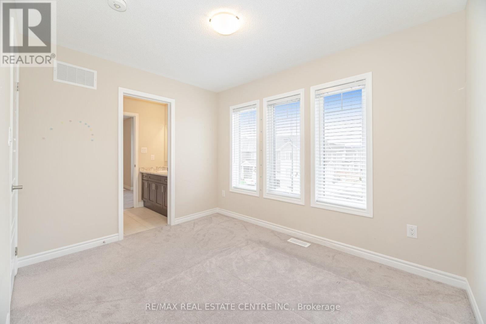 845 Aspen Terrace, Milton, Ontario L9E 1S1 - Photo 38 - W12525618