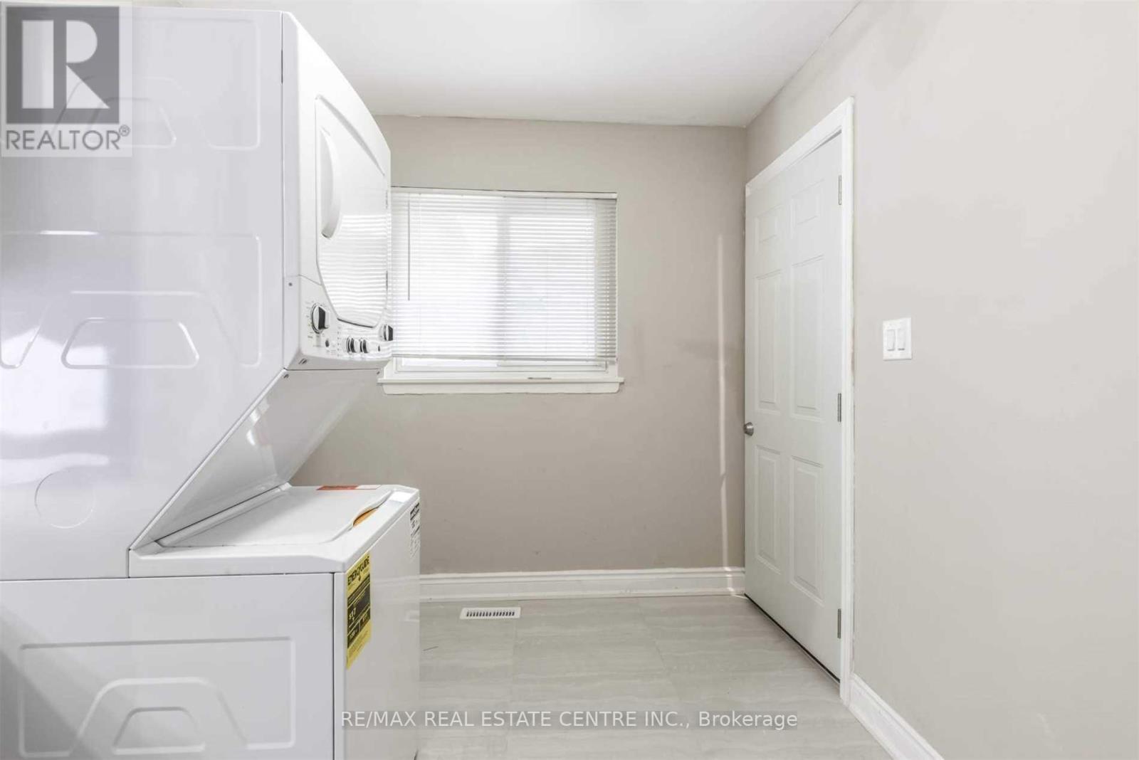 Upper - 83 Autumn Boulevard, Brampton, Ontario  L6T 2W1 - Photo 10 - W12525632