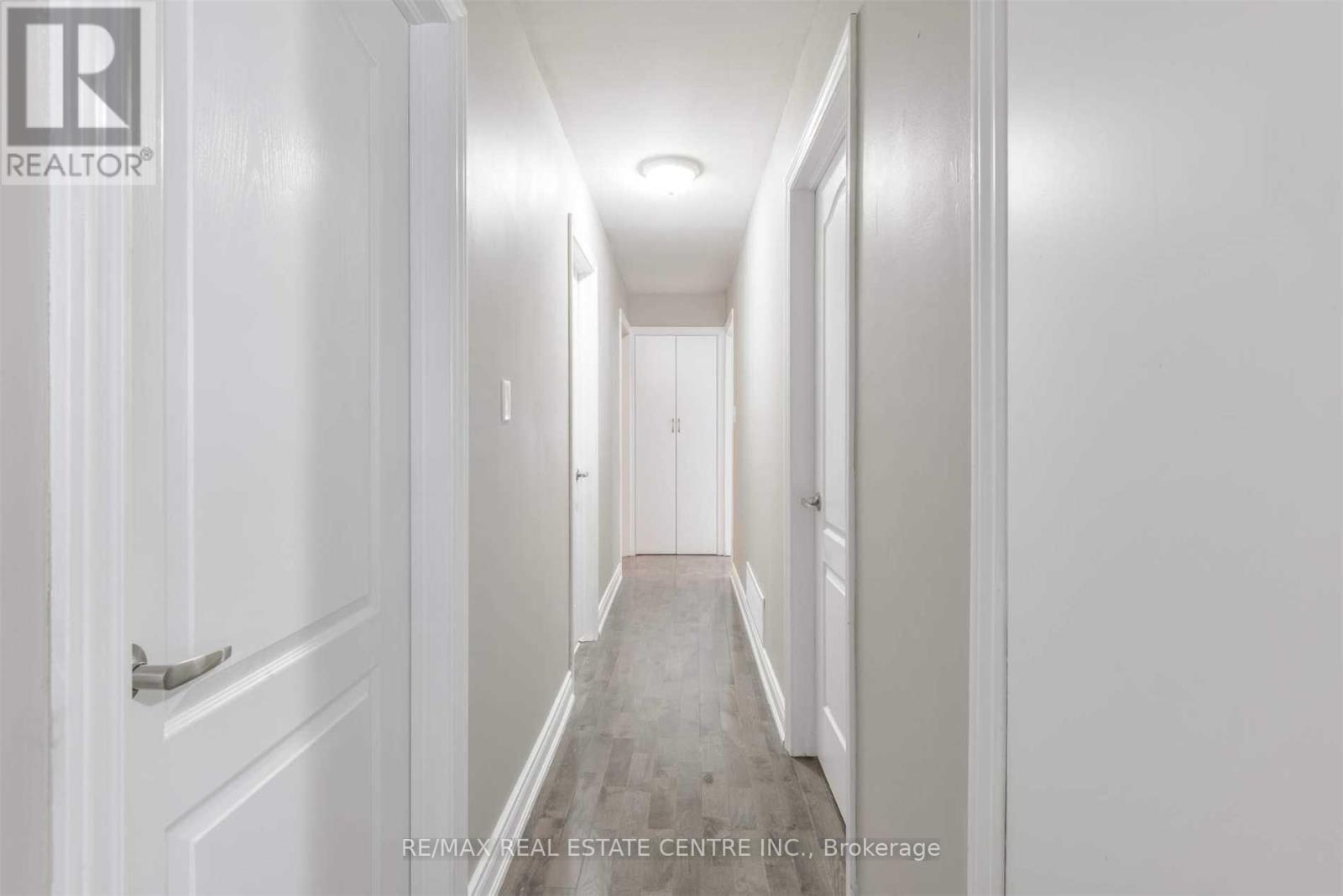 Upper - 83 Autumn Boulevard, Brampton, Ontario  L6T 2W1 - Photo 12 - W12525632