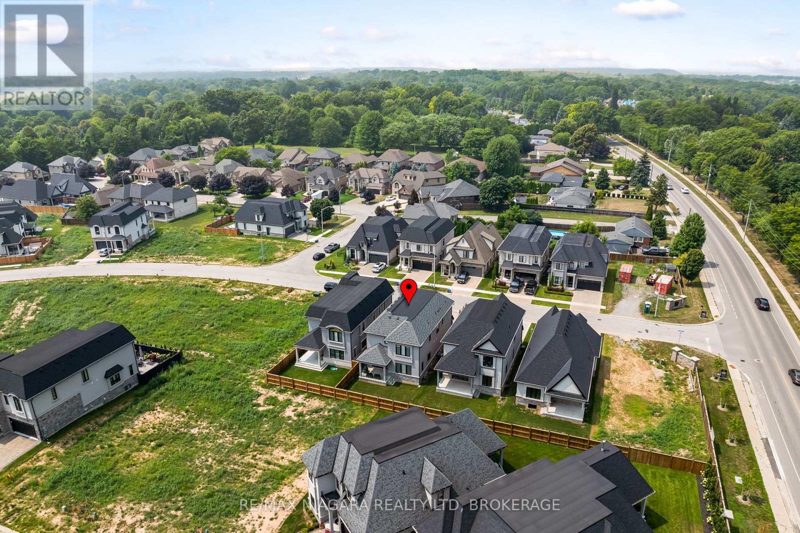 2326 Terravita Drive, Niagara Falls, Ontario L2J 0G1 - Photo 44 - X12525684