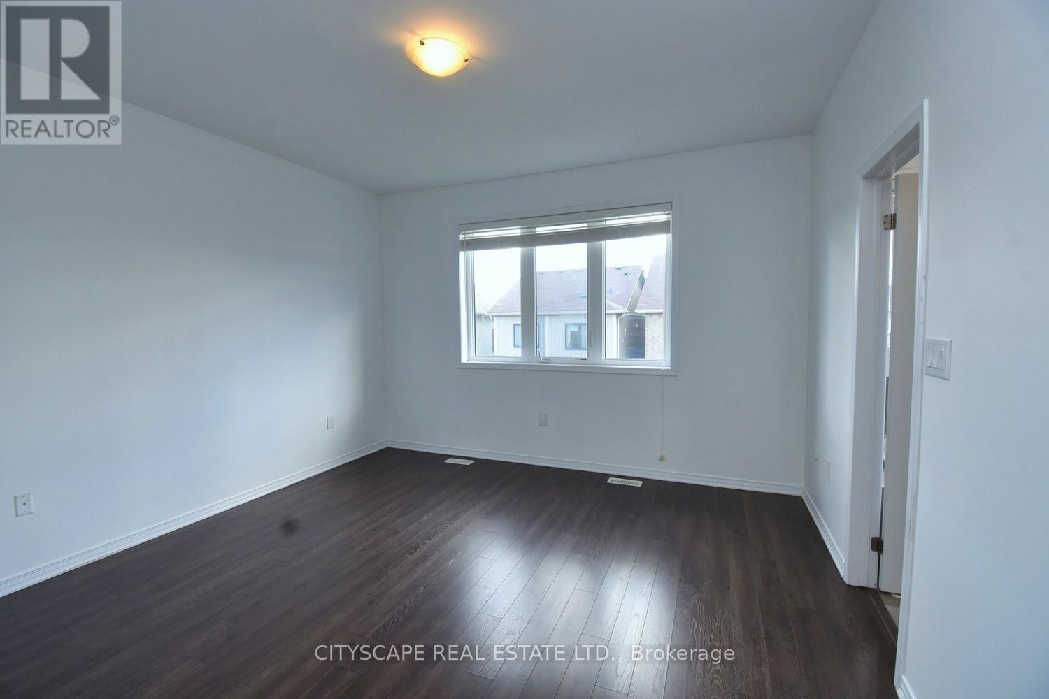 16 Kelso Drive, Haldimand, Ontario  N3W 0B7 - Photo 16 - X12525642