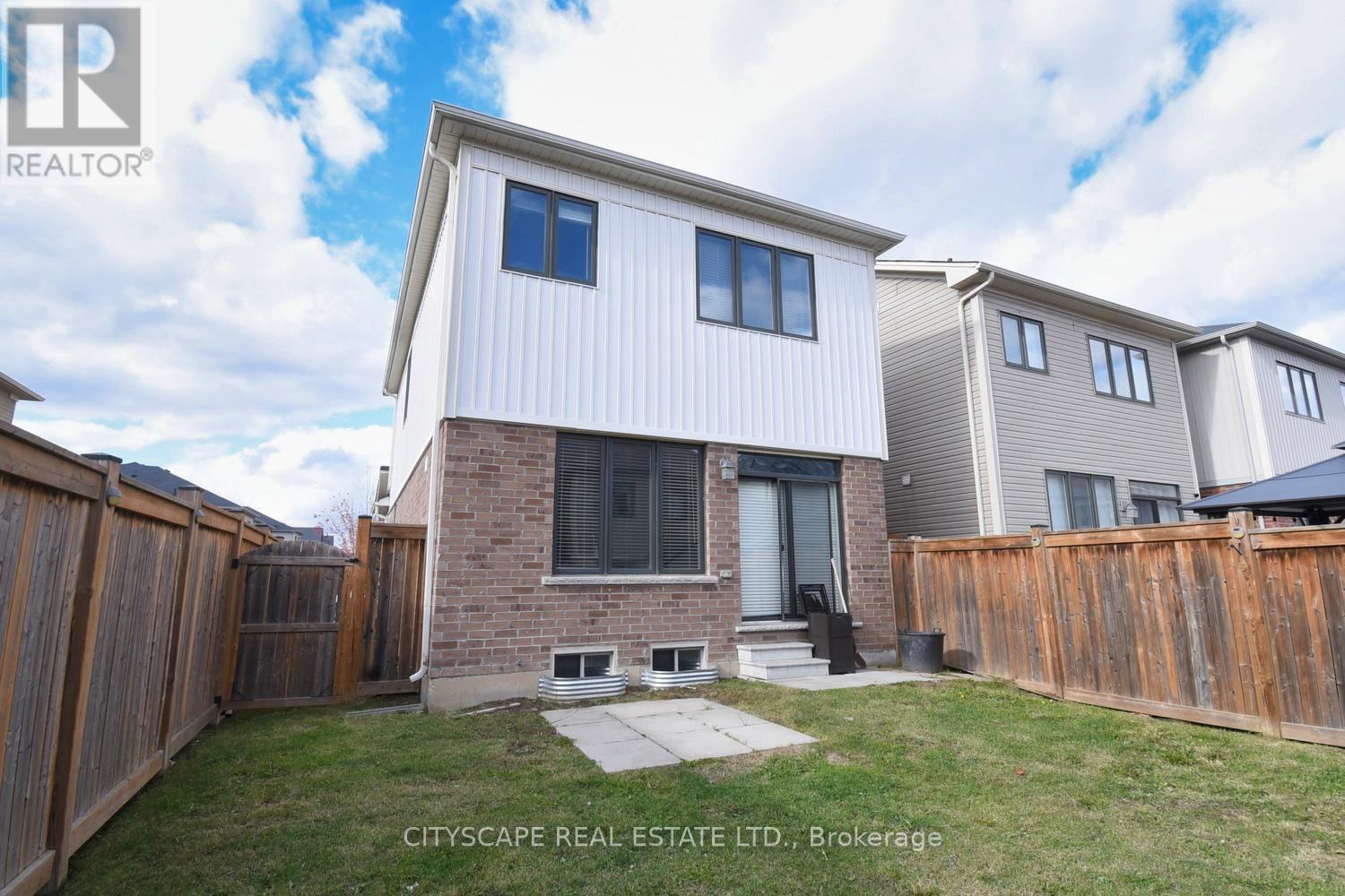 16 Kelso Drive, Haldimand, Ontario  N3W 0B7 - Photo 26 - X12525642