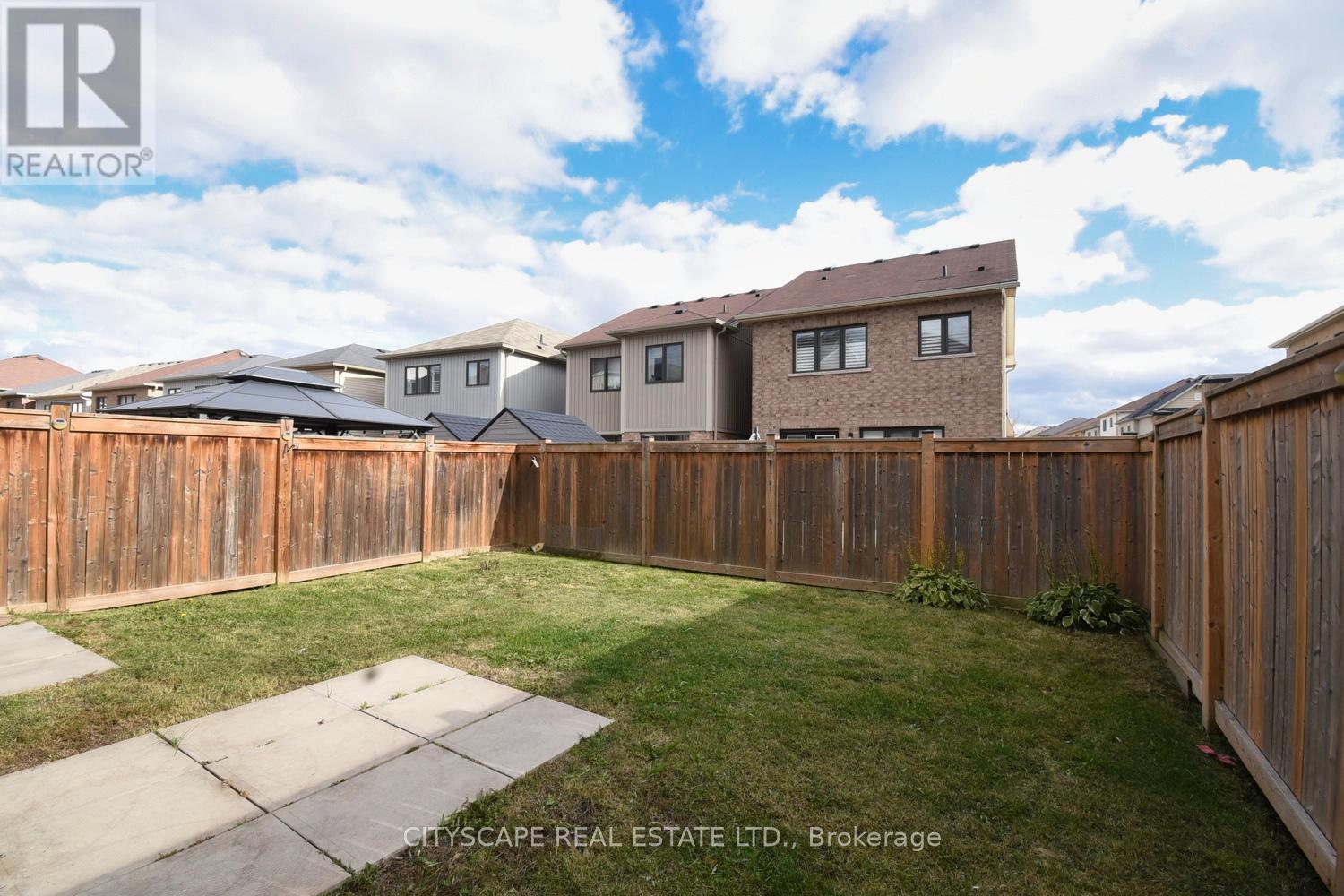 16 Kelso Drive, Haldimand, Ontario  N3W 0B7 - Photo 27 - X12525642