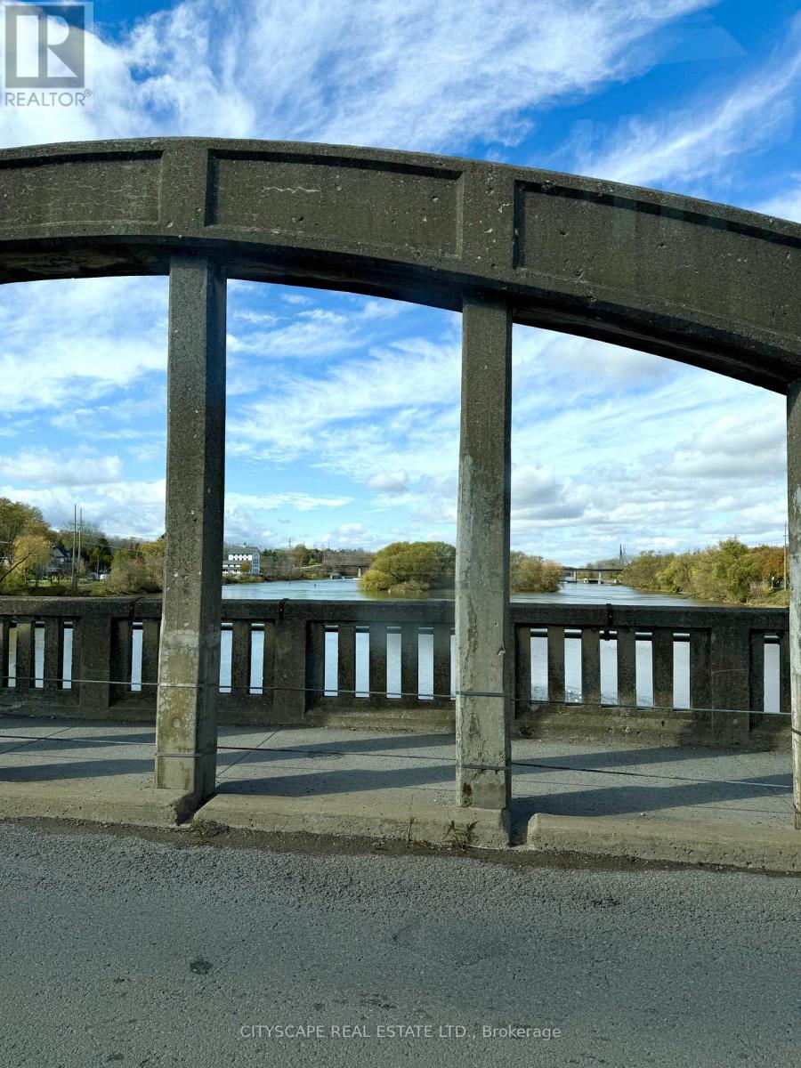 16 Kelso Drive, Haldimand, Ontario  N3W 0B7 - Photo 30 - X12525642