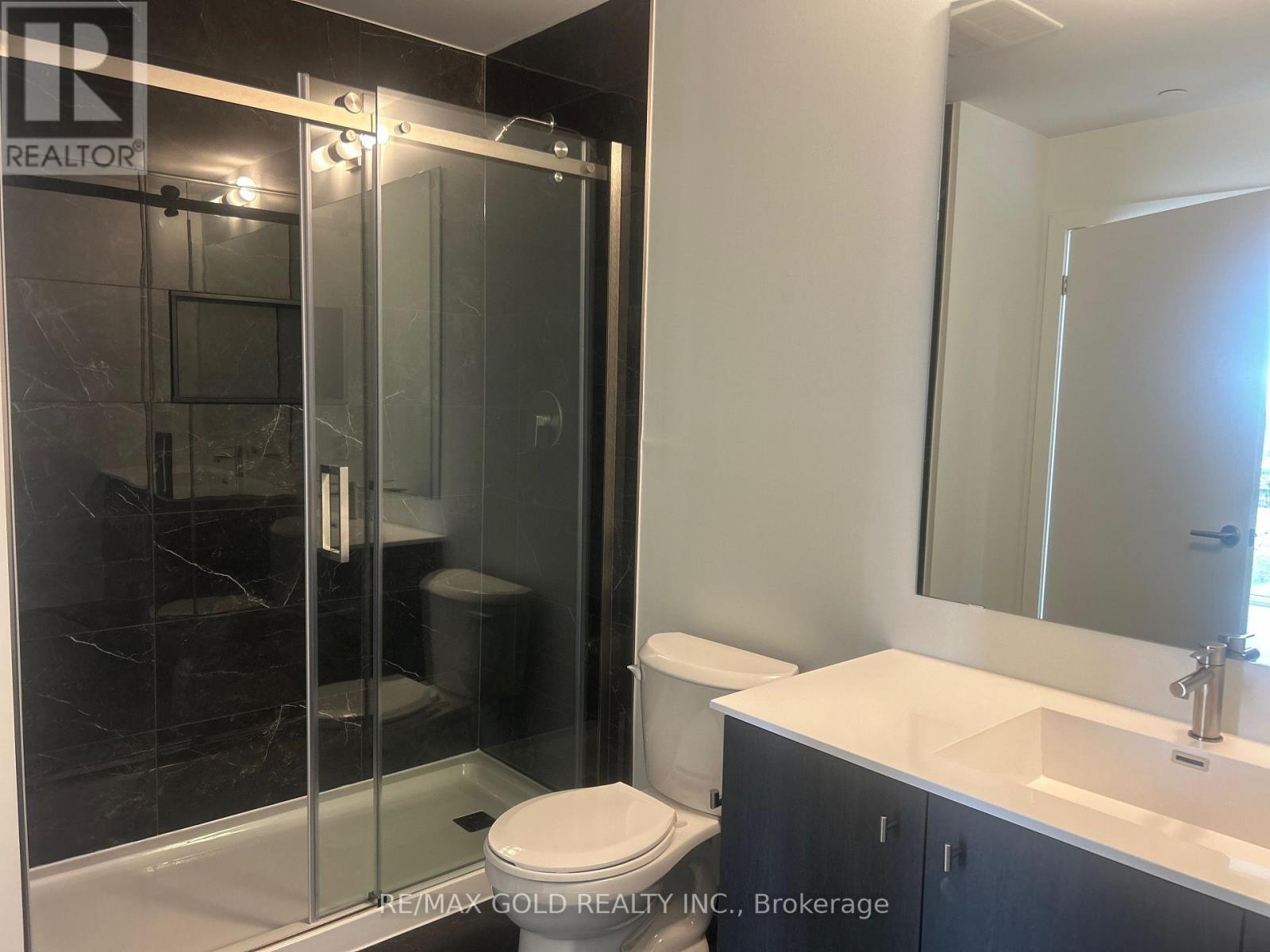 1510 - 25 Wellington Street, Kitchener, Ontario  N2G 0G5 - Photo 15 - X12525658