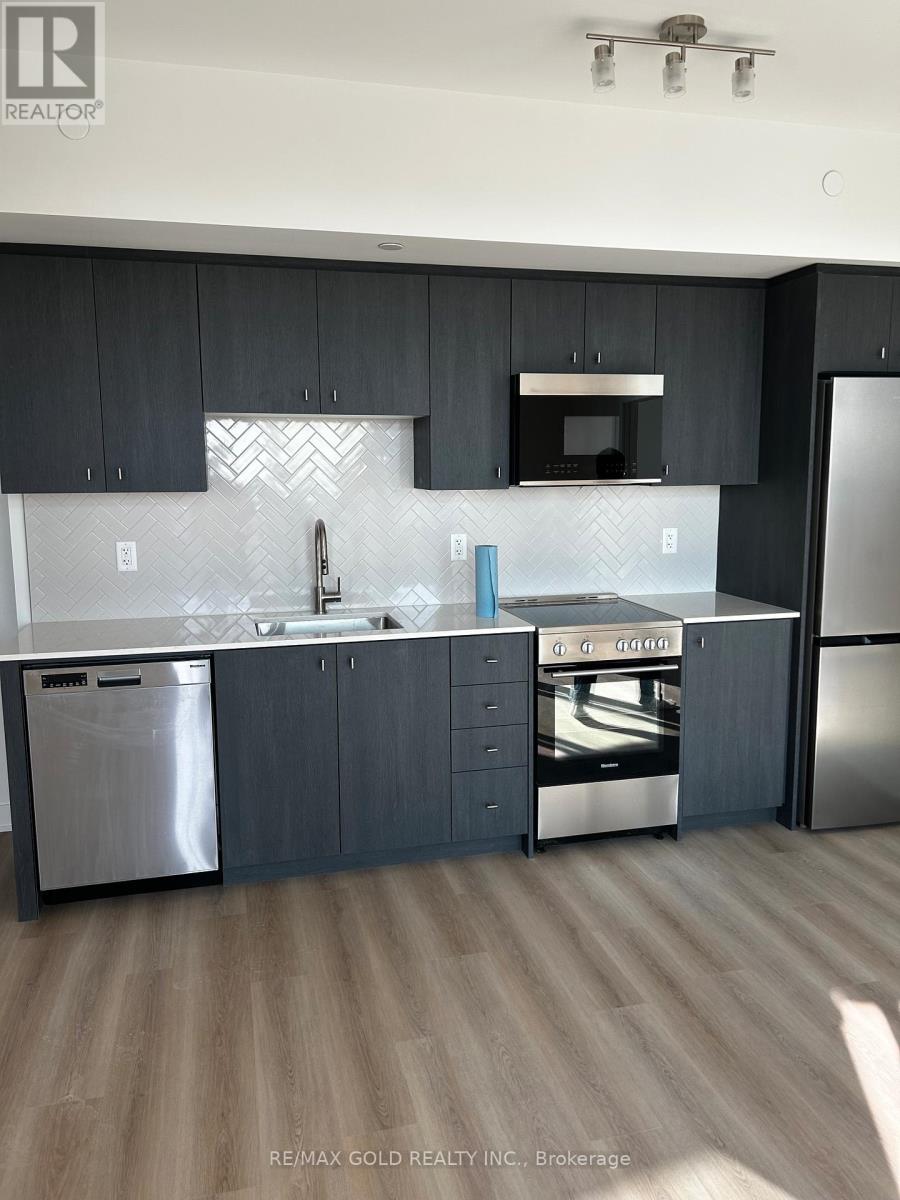 1510 - 25 Wellington Street, Kitchener, Ontario  N2G 0G5 - Photo 5 - X12525658