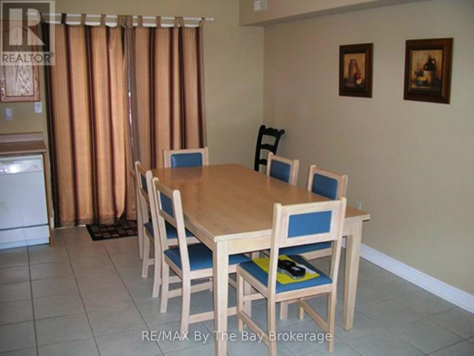 21 Raglan Street, Collingwood, Ontario  L9Y 5J5 - Photo 4 - S12525690