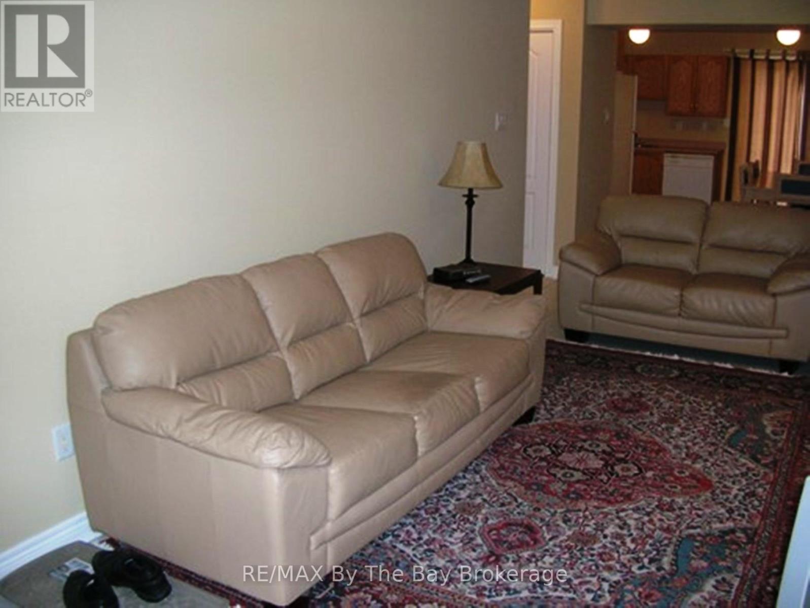 21 Raglan Street, Collingwood, Ontario  L9Y 5J5 - Photo 8 - S12525690