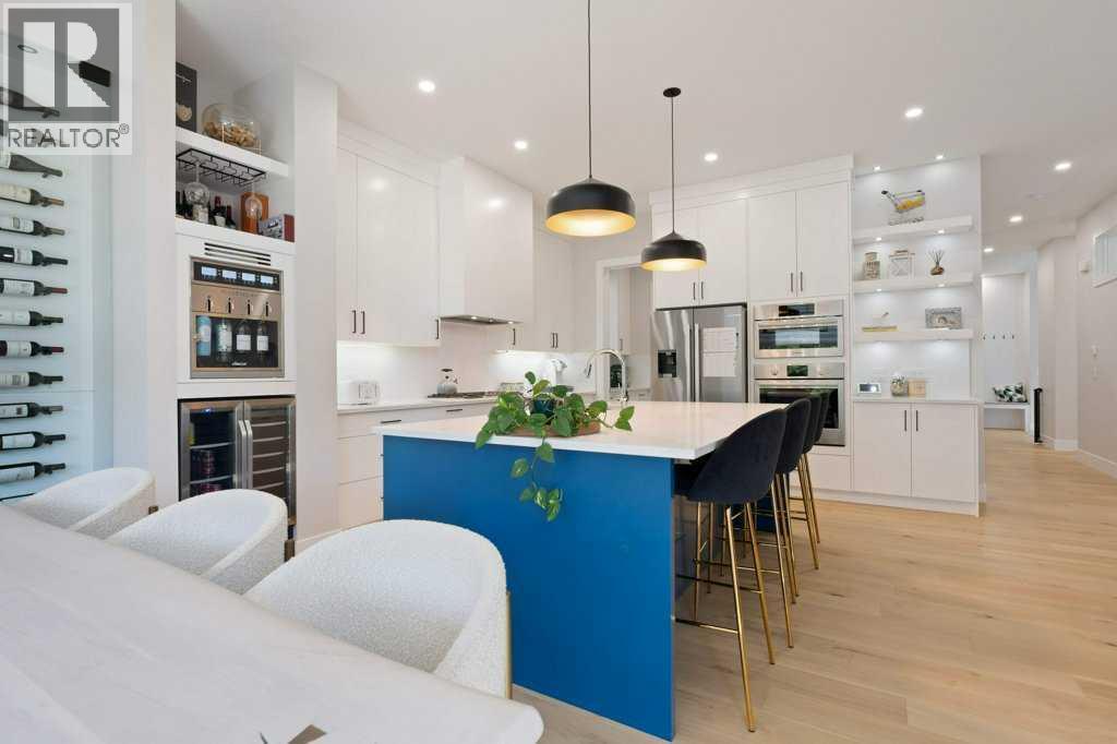 424 Discovery Place Sw, Calgary, Alberta  T3H 3Y3 - Photo 16 - A2237770