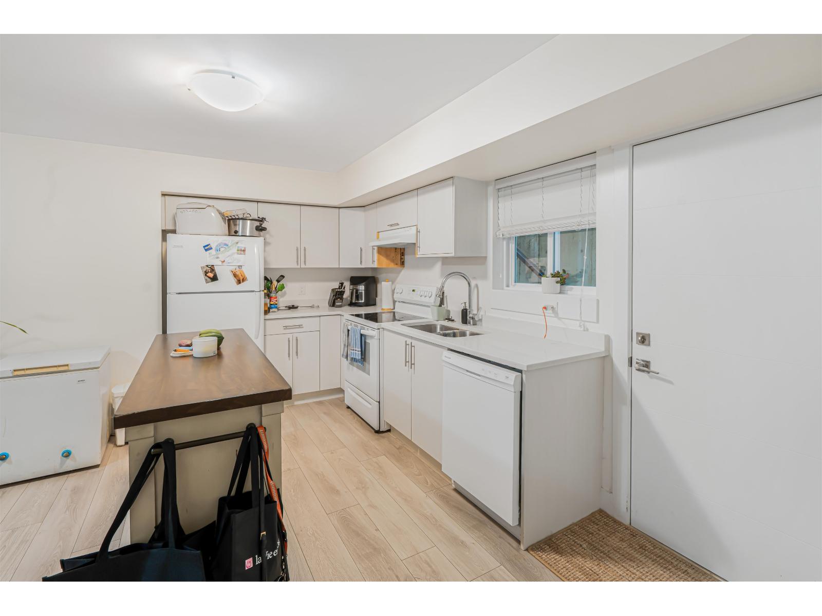 17188 1 Avenue, Surrey, British Columbia  V3Z 9R2 - Photo 25 - R3065496