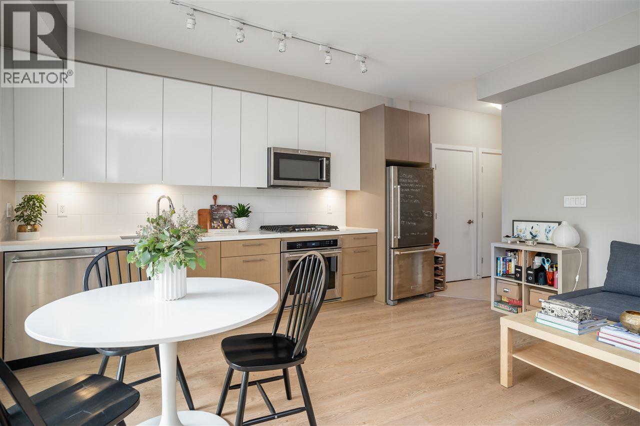 321 22 E Royal Avenue, New Westminster, British Columbia  V3L 0H1 - Photo 3 - R3065962