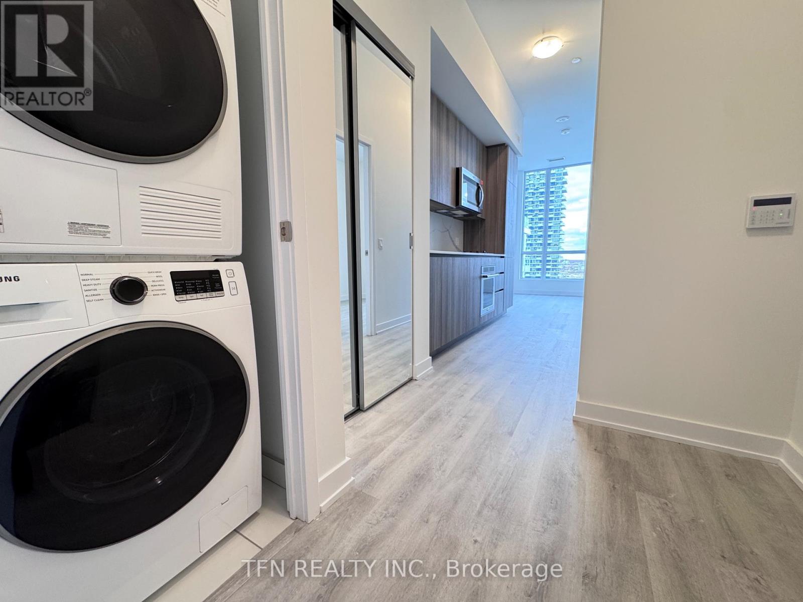2011 - 15 Richardson Street, Toronto, Ontario  M5A 0Y5 - Photo 2 - C12525692