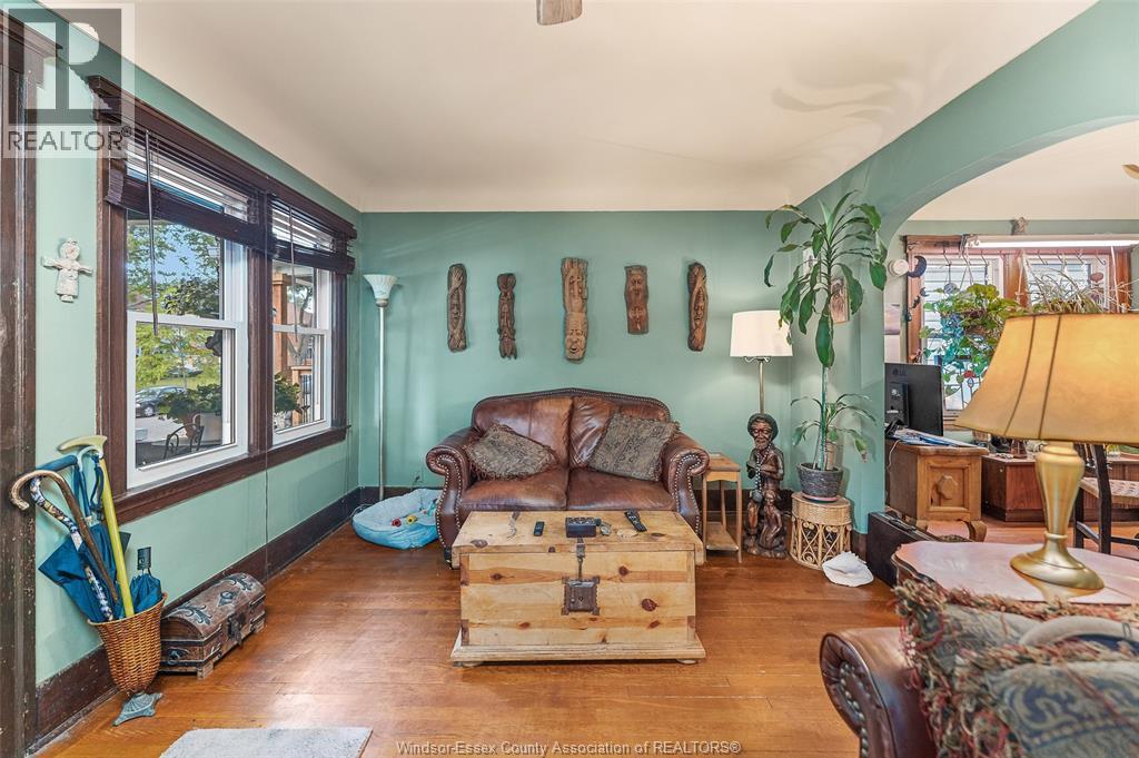 920 Moy Avenue, Windsor, Ontario N9A 2P1 - Photo 8 - 25027945