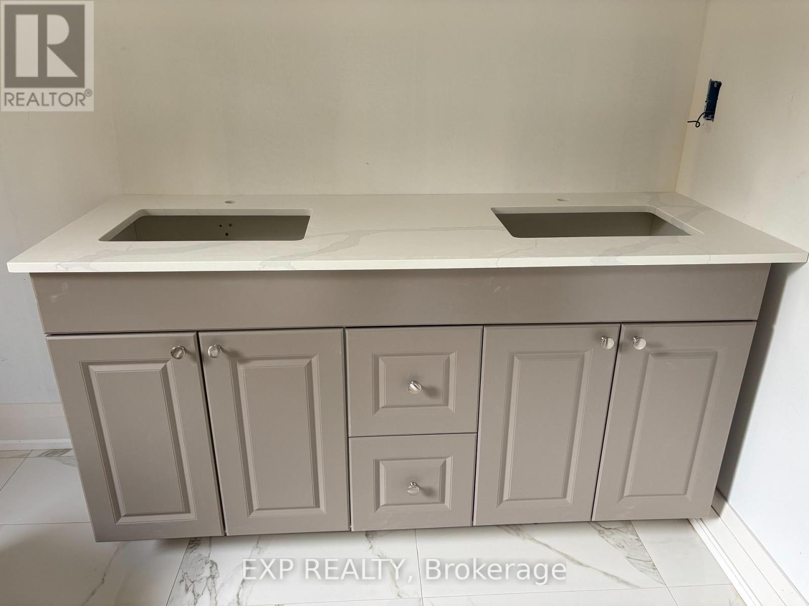 49 Beaufort Crescent, Tiny, Ontario  L9M 0B8 - Photo 17 - S12465799