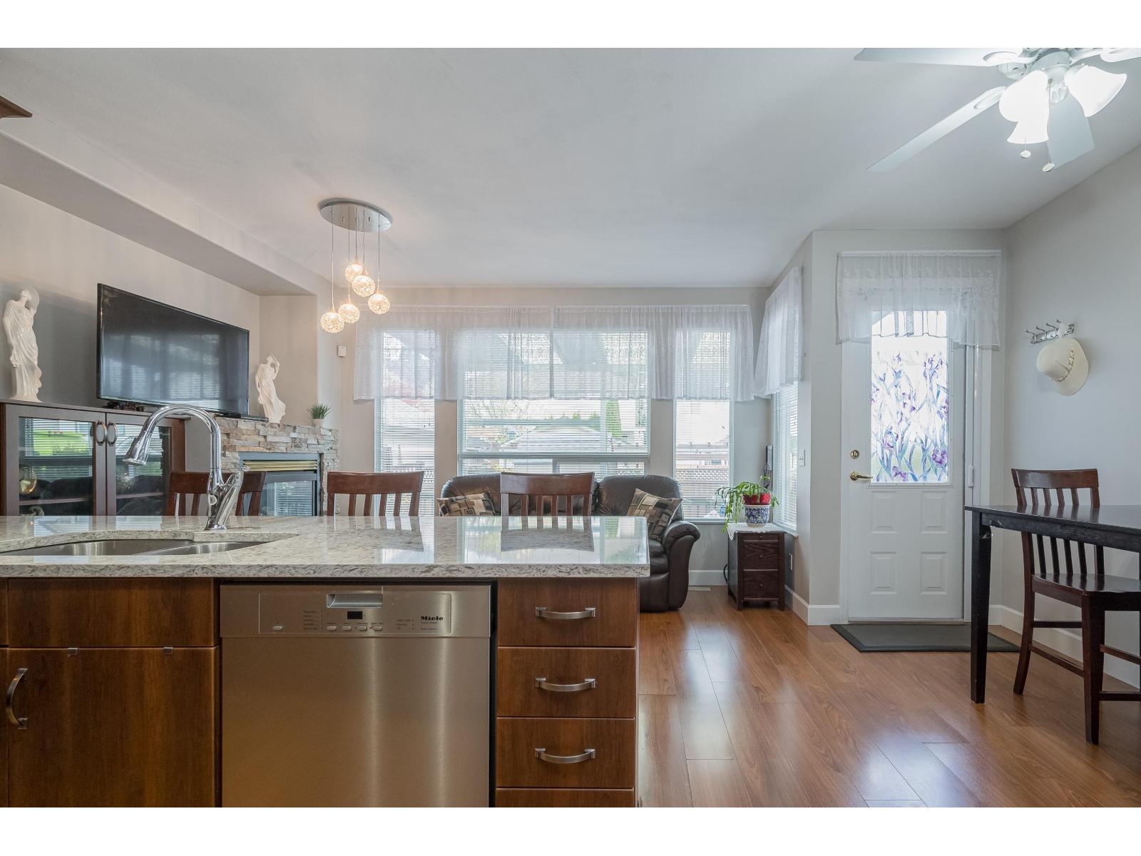 6663 184a Street, Surrey, British Columbia V3S 9A8 - Photo 14 - R3064781