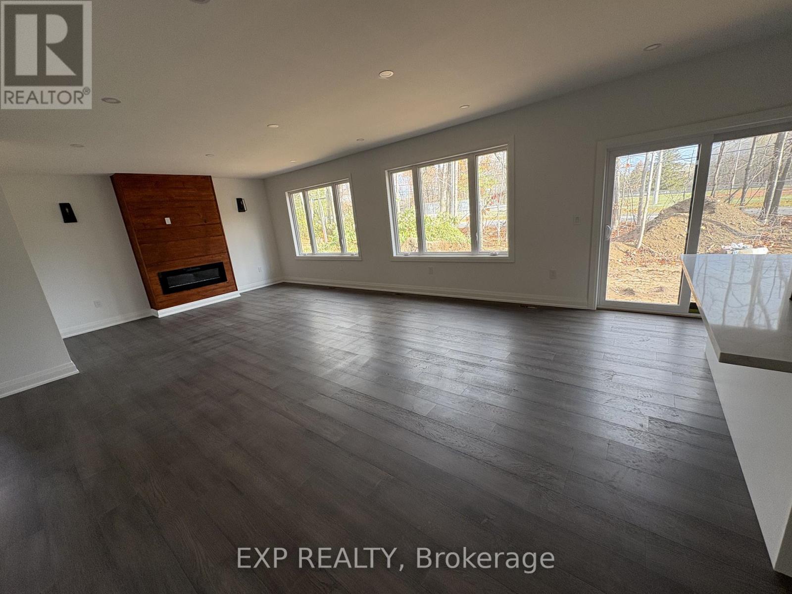 49 Beaufort Crescent, Tiny, Ontario  L9M 0B8 - Photo 5 - S12465799