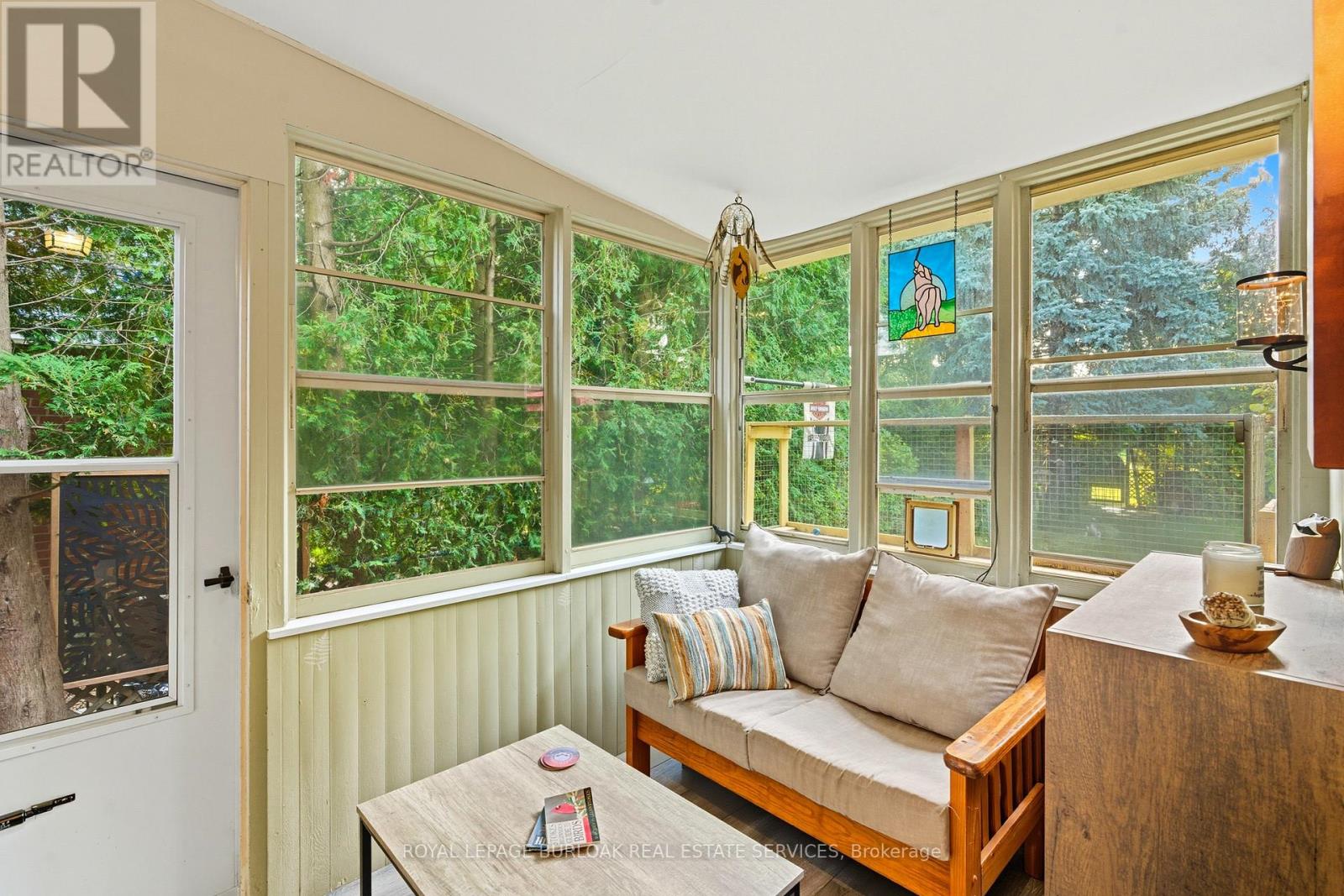 1159 Greening Avenue, Mississauga, Ontario L4Y 1H3 - Photo 13 - W12397168