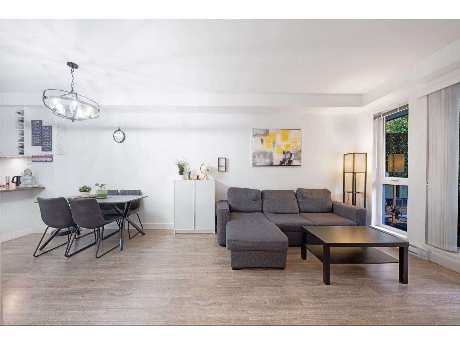 207 13925 Fraser Highway, Surrey, British Columbia  V3T 4E6 - Photo 4 - R3064208