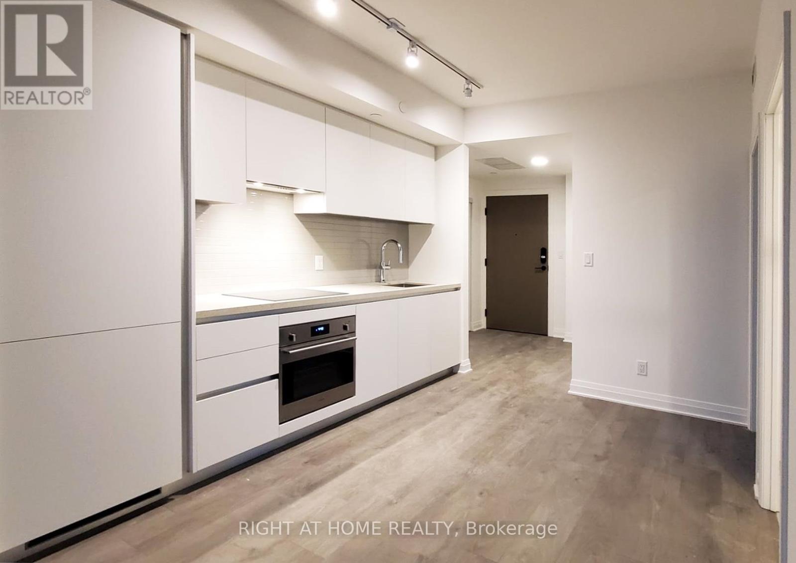 3807 - 4015 The Exchange, Mississauga, Ontario L5B 0N9 - Photo 6 - W12513424