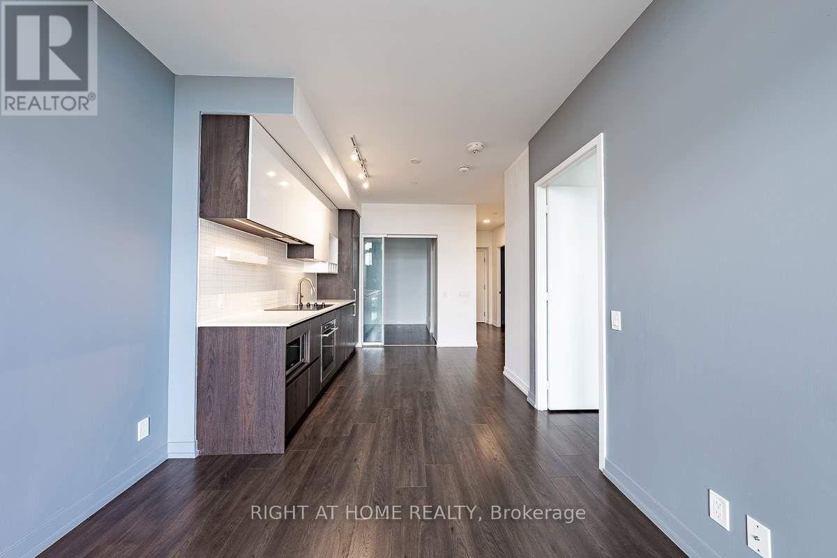 307 - 950 Portage Parkway, Vaughan, Ontario  L4K 0J7 - Photo 12 - N12525694