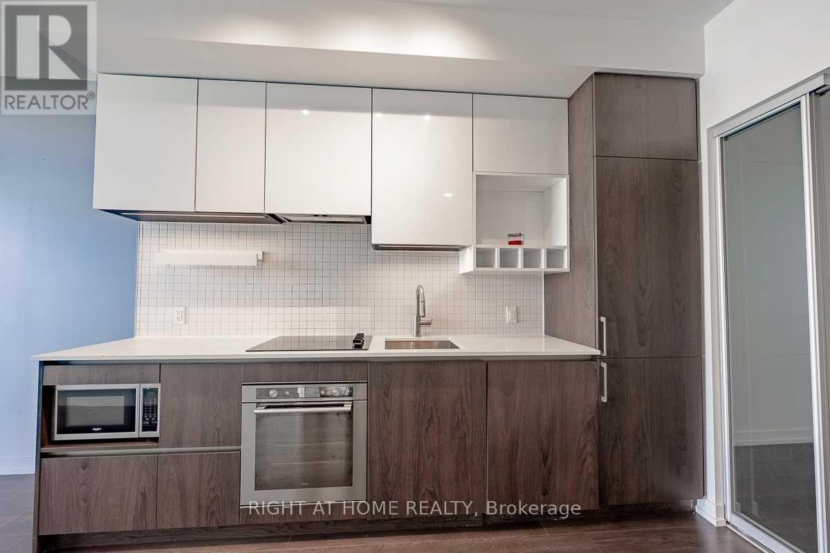 307 - 950 Portage Parkway, Vaughan, Ontario  L4K 0J7 - Photo 17 - N12525694