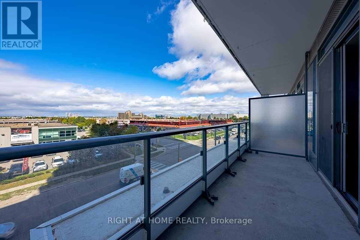 307 - 950 Portage Parkway, Vaughan, Ontario  L4K 0J7 - Photo 23 - N12525694