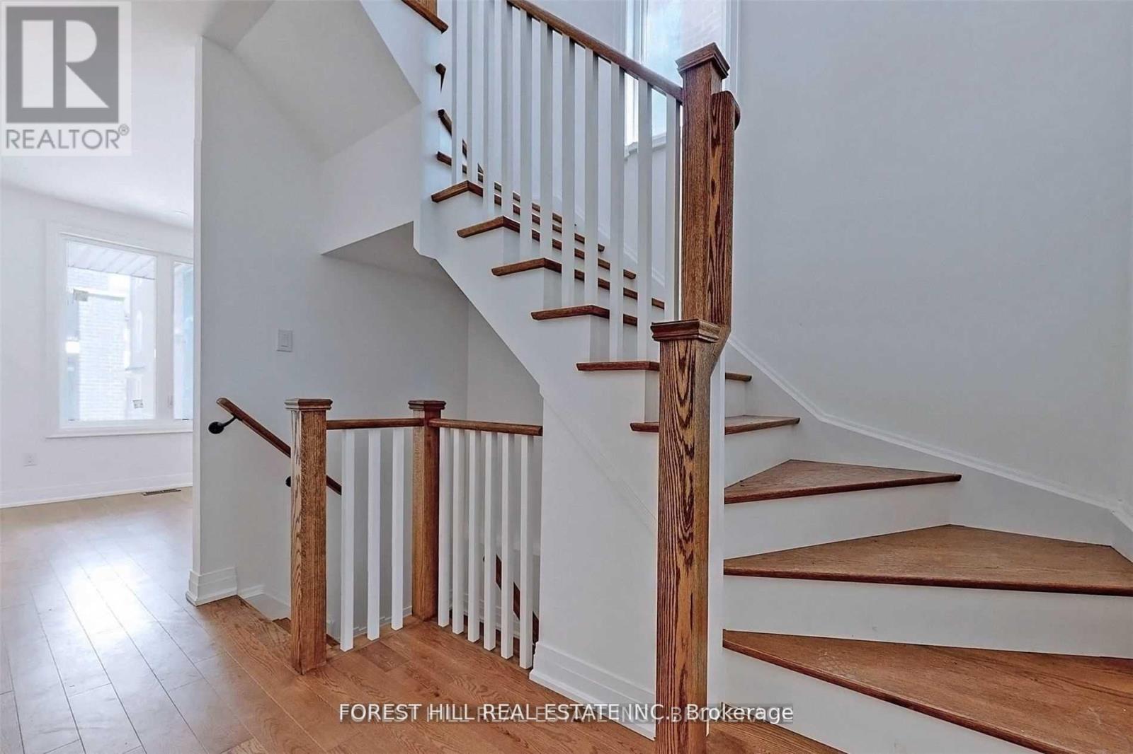 22 Banshee Lane, Richmond Hill, Ontario  L4E 1H3 - Photo 15 - N12525696