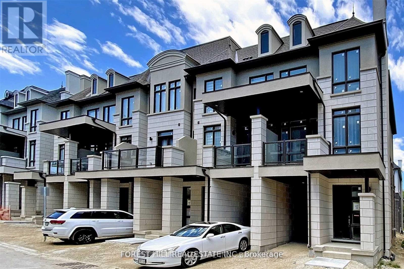 22 Banshee Lane, Richmond Hill, Ontario  L4E 1H3 - Photo 2 - N12525696