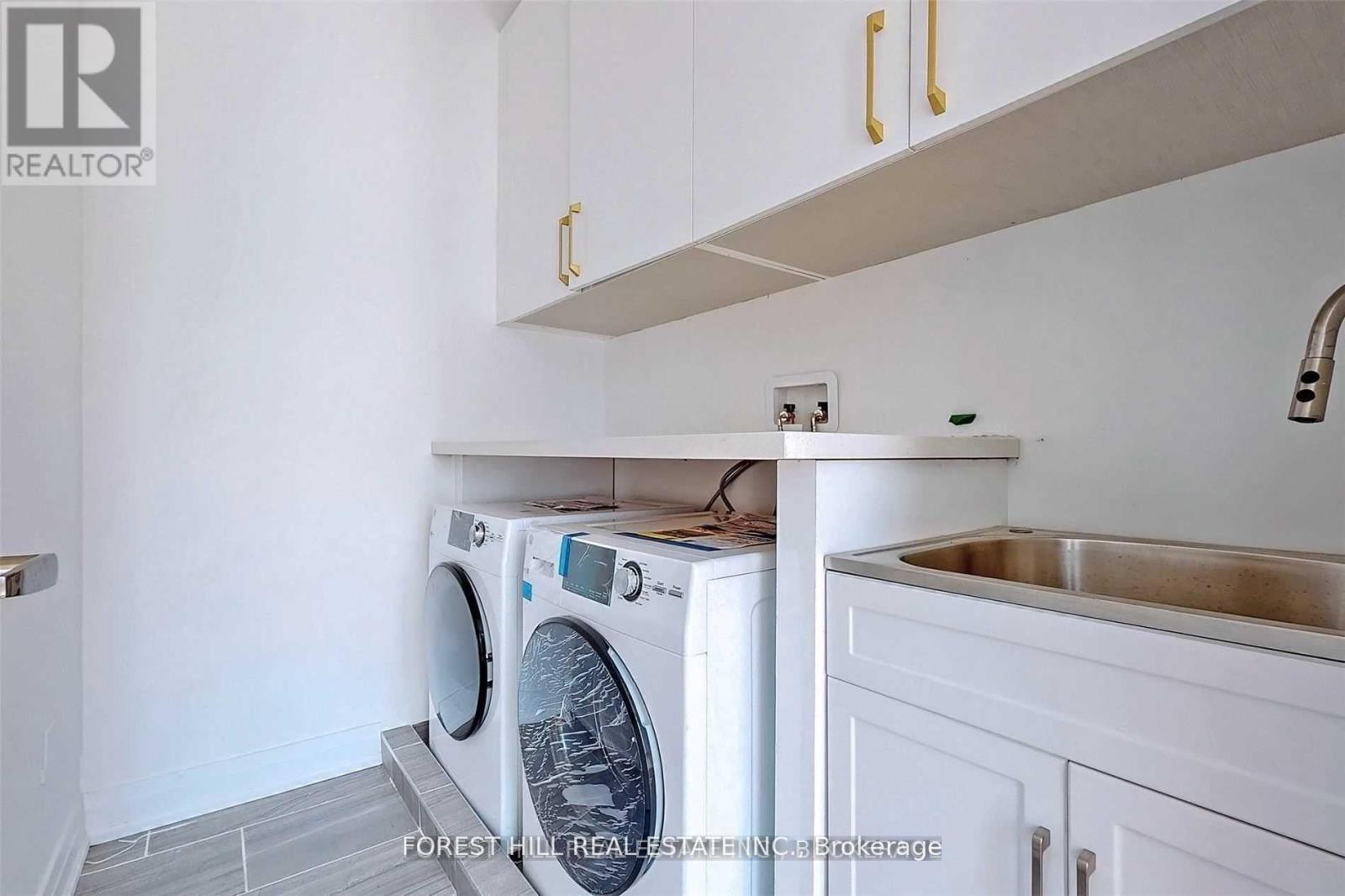 22 Banshee Lane, Richmond Hill, Ontario  L4E 1H3 - Photo 29 - N12525696