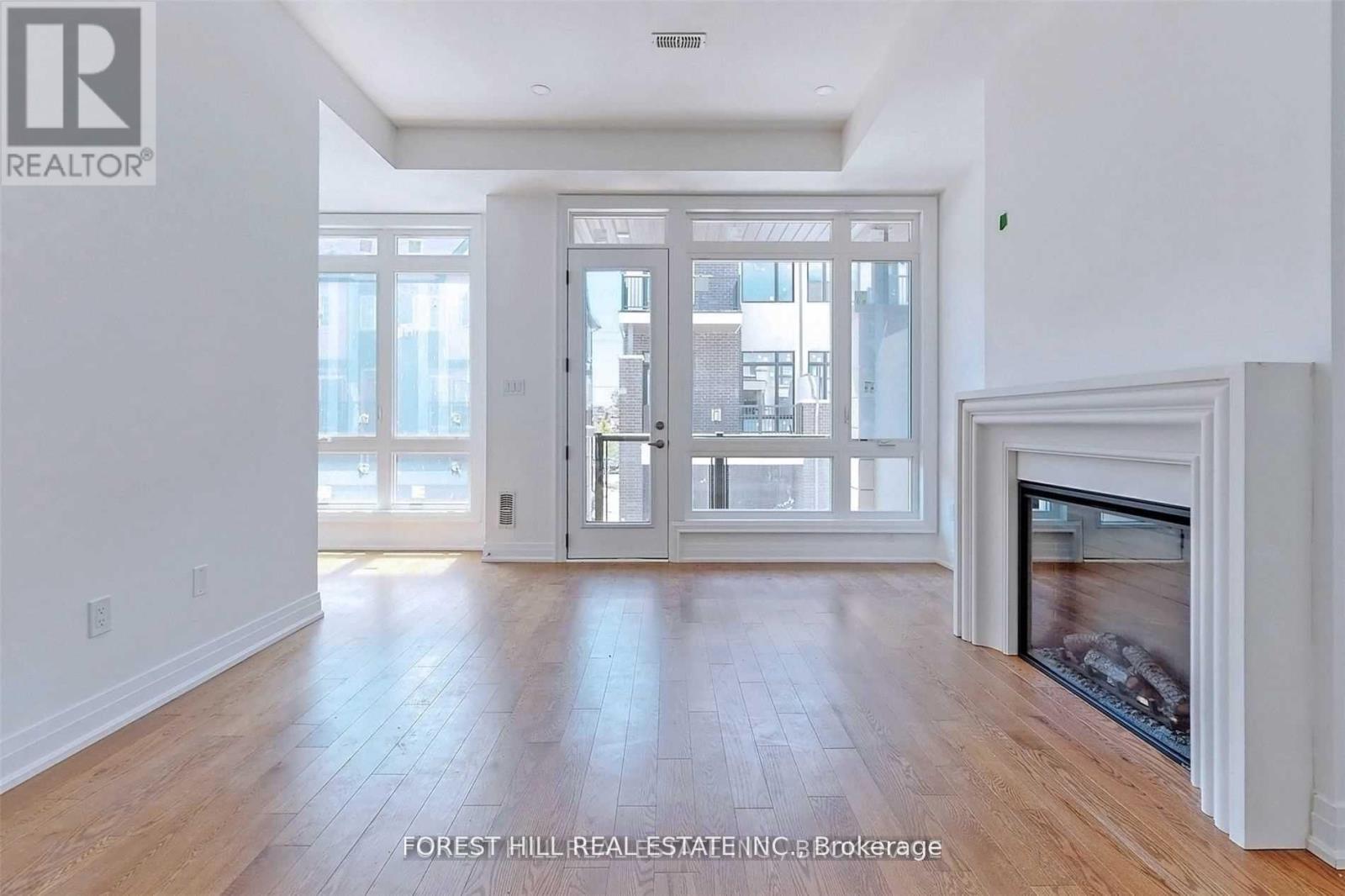 22 Banshee Lane, Richmond Hill, Ontario  L4E 1H3 - Photo 5 - N12525696