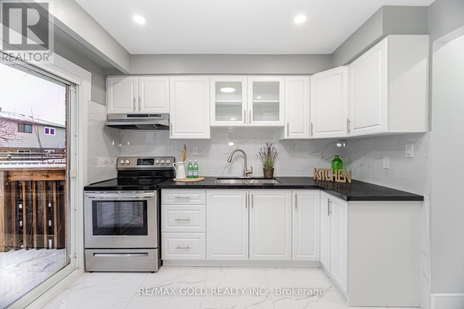 62 - 7500 Goreway Drive, Mississauga, Ontario  L4T 3C7 - Photo 7 - W12525704