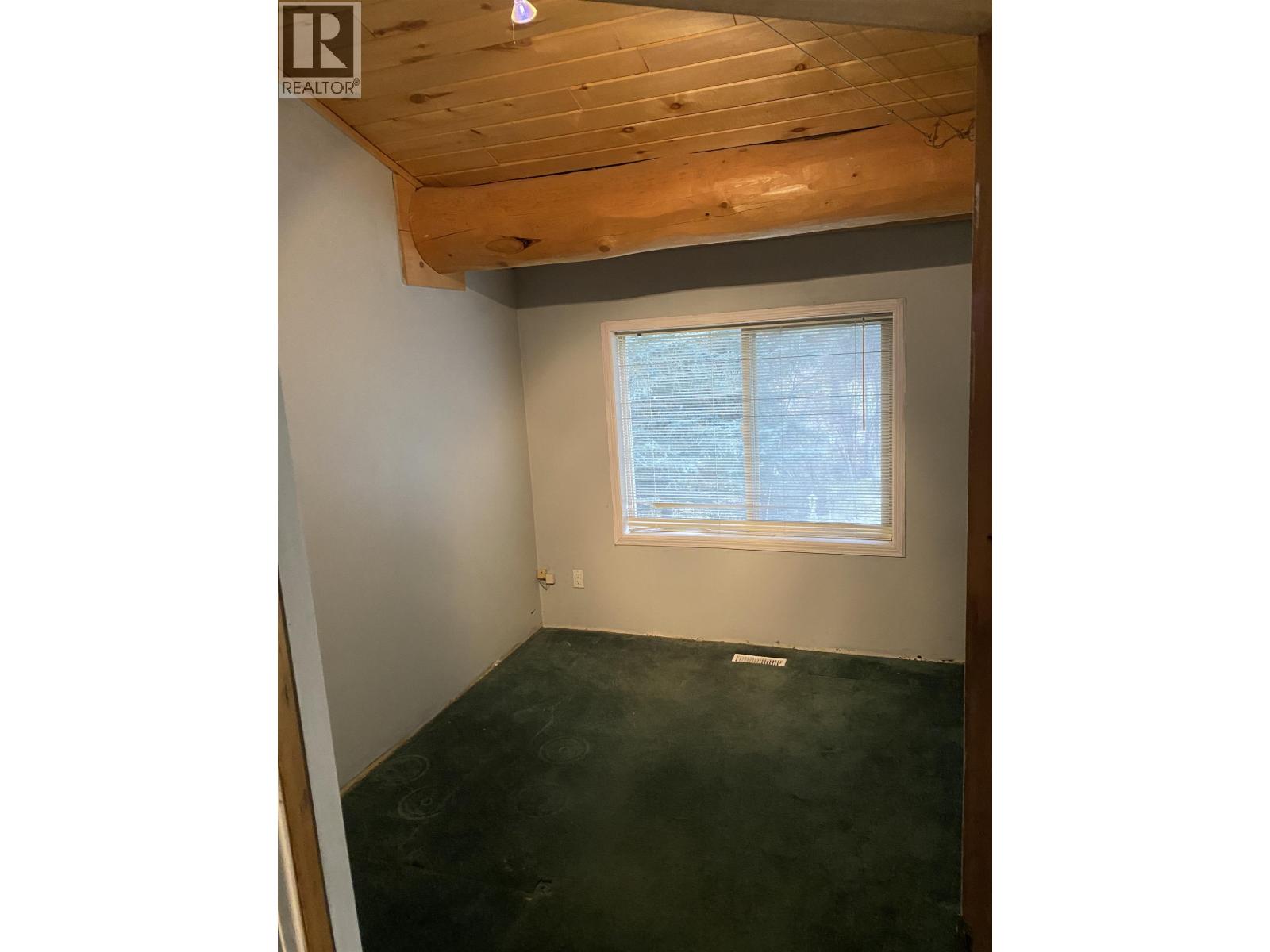 6192 Hunt Road, 100 Mile House, British Columbia  V0K 2E3 - Photo 19 - R3058245