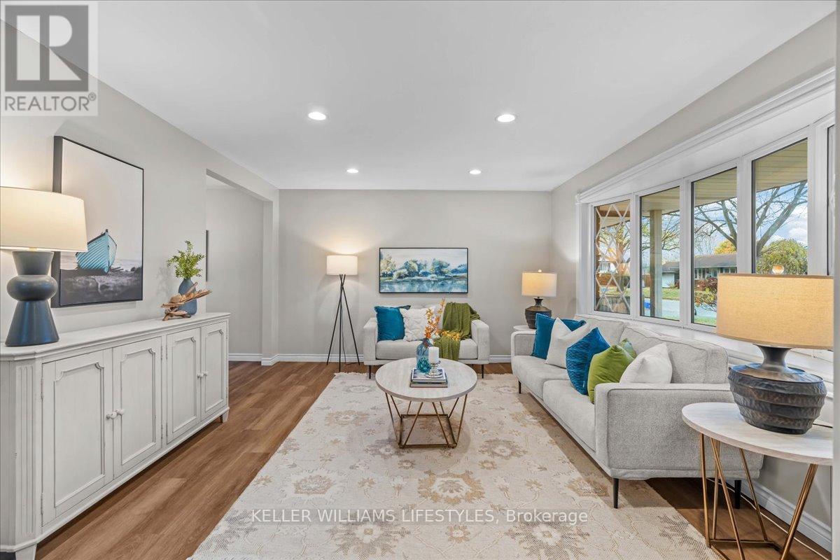 34 Stanhope Crescent, London South, Ontario  N6C 3B2 - Photo 10 - X12525772