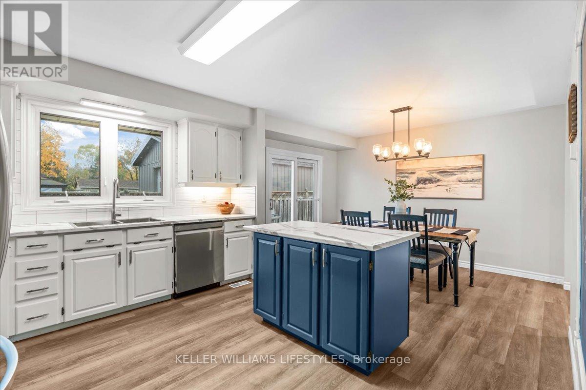 34 Stanhope Crescent, London South, Ontario  N6C 3B2 - Photo 11 - X12525772