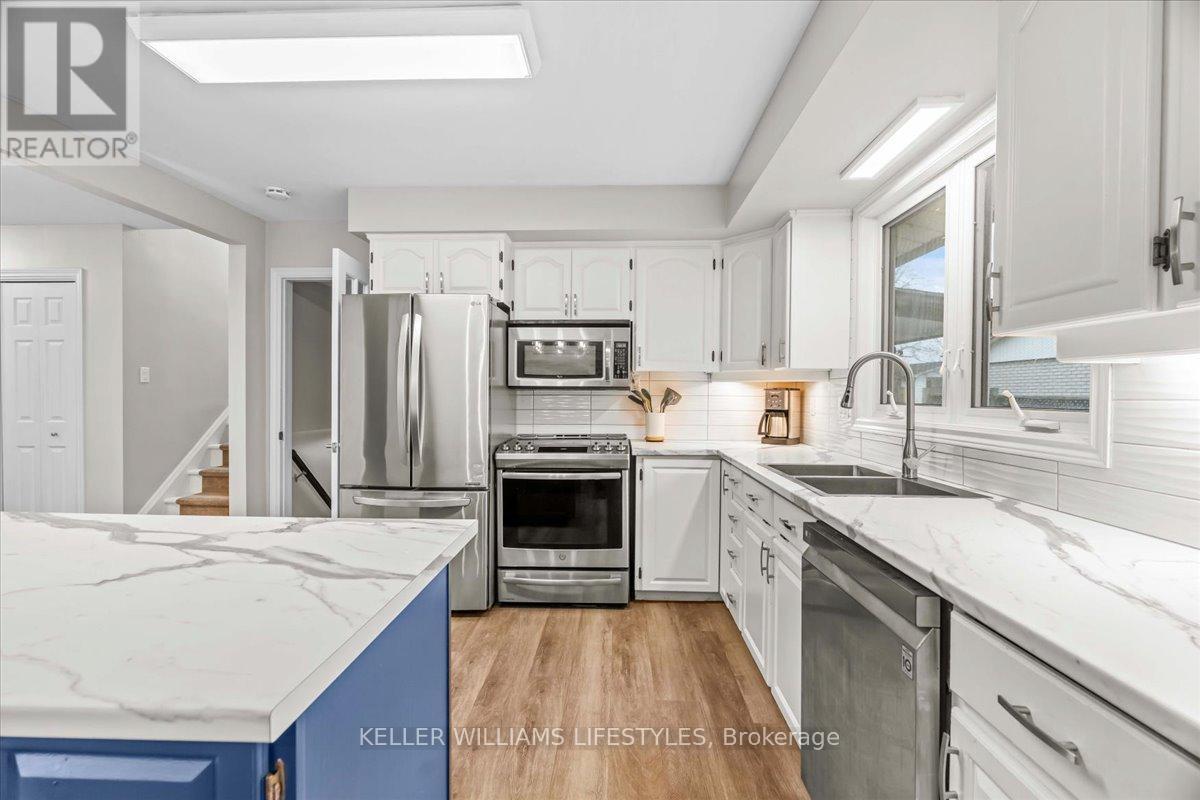 34 Stanhope Crescent, London South, Ontario  N6C 3B2 - Photo 12 - X12525772