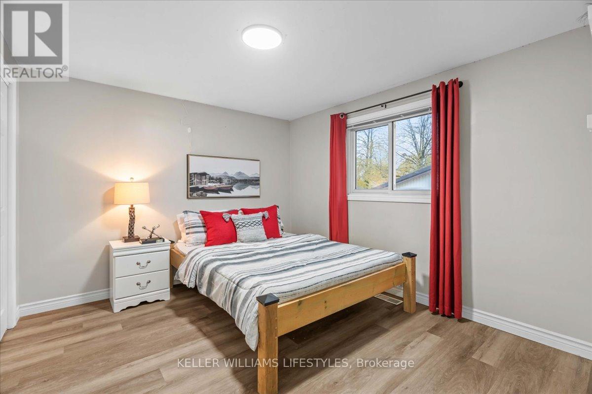 34 Stanhope Crescent, London South, Ontario  N6C 3B2 - Photo 18 - X12525772