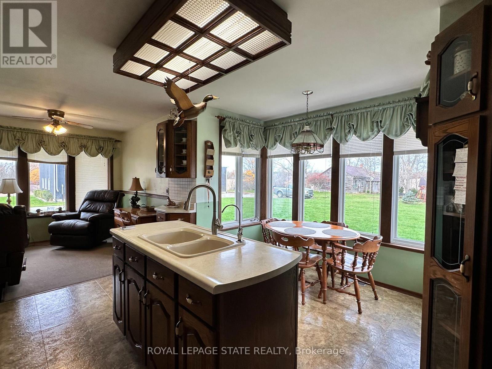 9729 York Road, West Lincoln, Ontario  L0R 1E0 - Photo 17 - X12525702