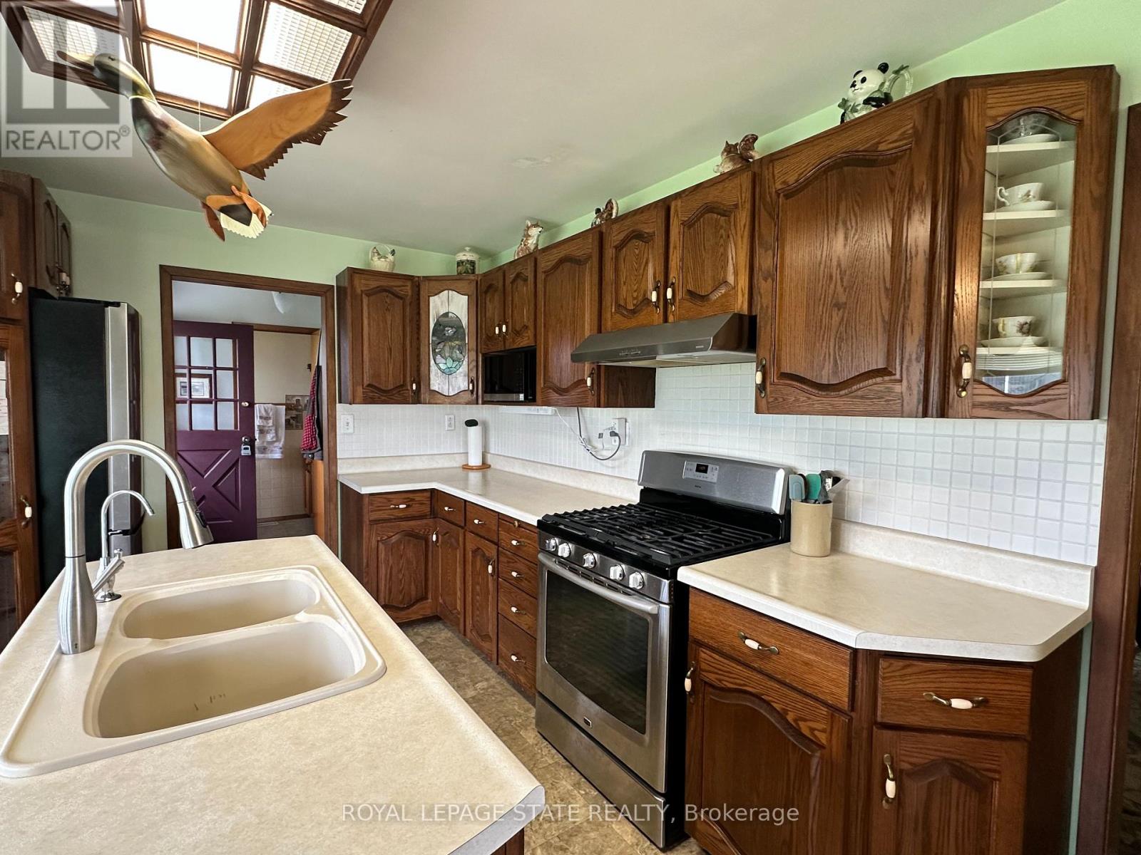 9729 York Road, West Lincoln, Ontario  L0R 1E0 - Photo 19 - X12525702