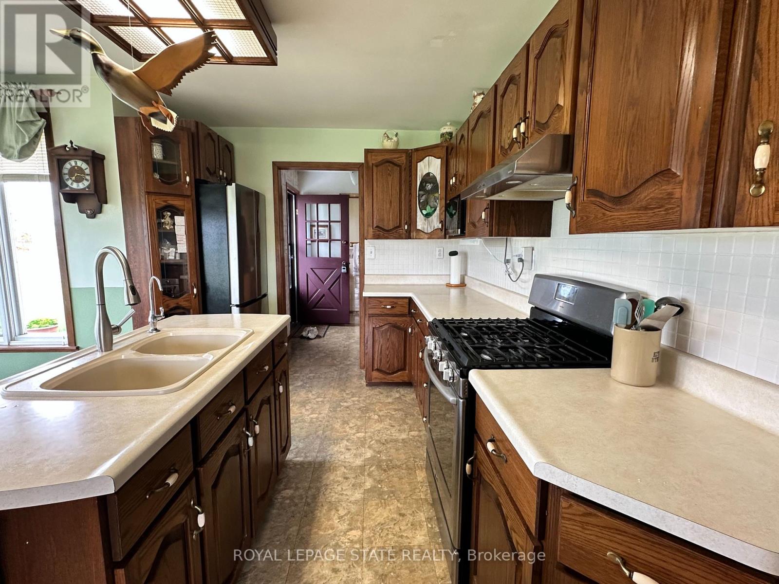 9729 York Road, West Lincoln, Ontario  L0R 1E0 - Photo 21 - X12525702