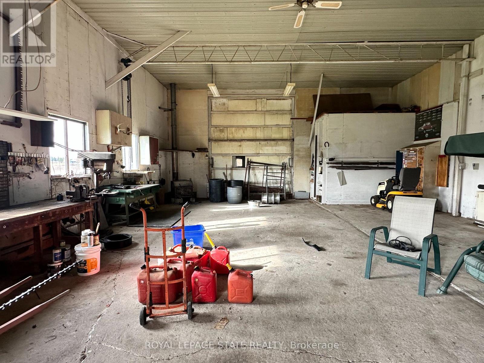 9729 York Road, West Lincoln, Ontario  L0R 1E0 - Photo 35 - X12525702