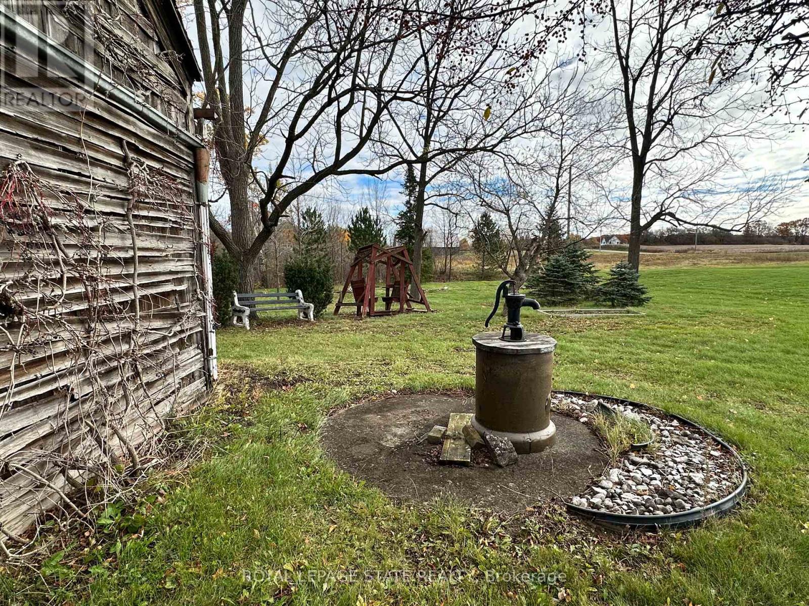 9729 York Road, West Lincoln, Ontario  L0R 1E0 - Photo 39 - X12525702