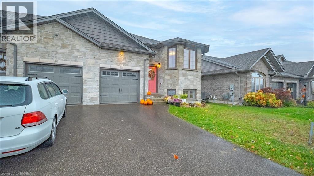 32 Schuyler Street, Paris, Ontario  N3L 0E5 - Photo 2 - 40782339