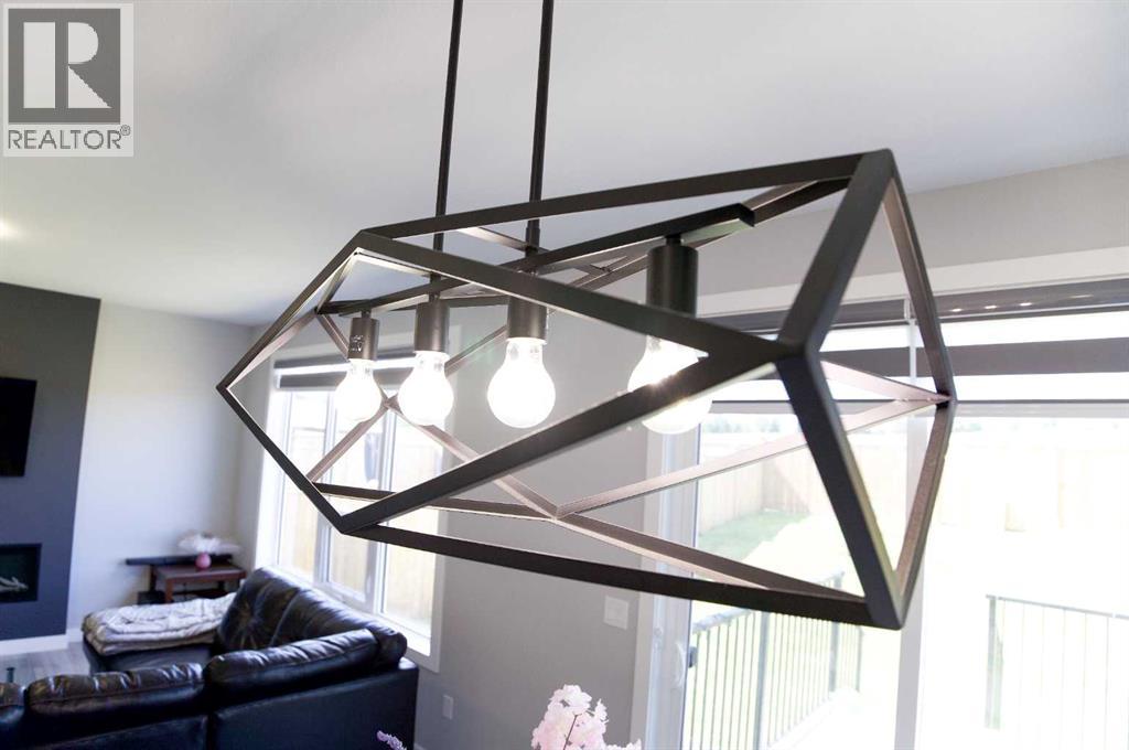 119 Crestview Boulevard, Sylvan Lake, Alberta  T4S 0V8 - Photo 14 - A2250954