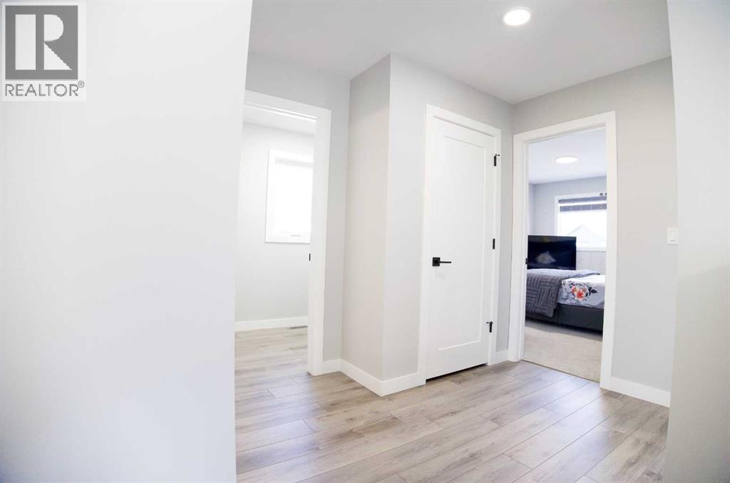 119 Crestview Boulevard, Sylvan Lake, Alberta  T4S 0V8 - Photo 21 - A2250954