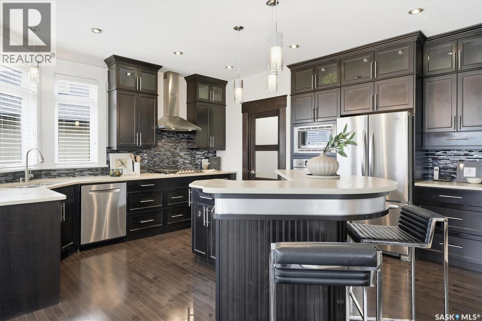 Property at 258 Whalley CRESCENT image 5