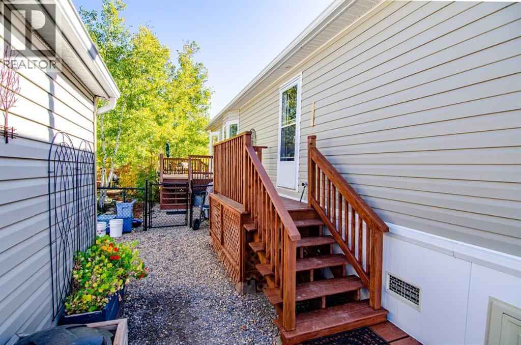 37, 41019 Range Road 11, Rural Lacombe County, Alberta  T0C 0J0 - Photo 6 - A2261086