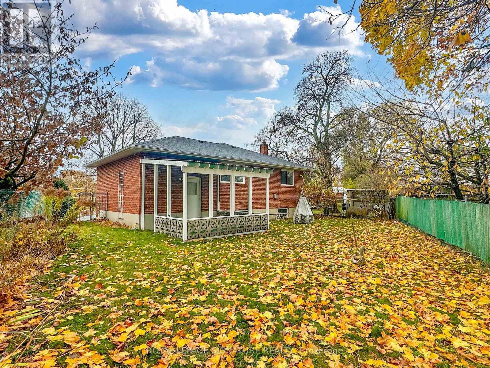 Main - 10 Vesper Court, Toronto, Ontario  M1H 1C2 - Photo 28 - E12497764