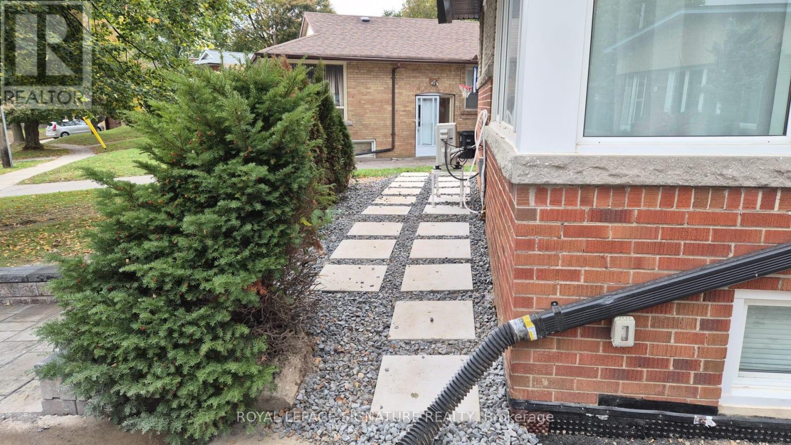 Main - 10 Vesper Court, Toronto, Ontario  M1H 1C2 - Photo 33 - E12497764